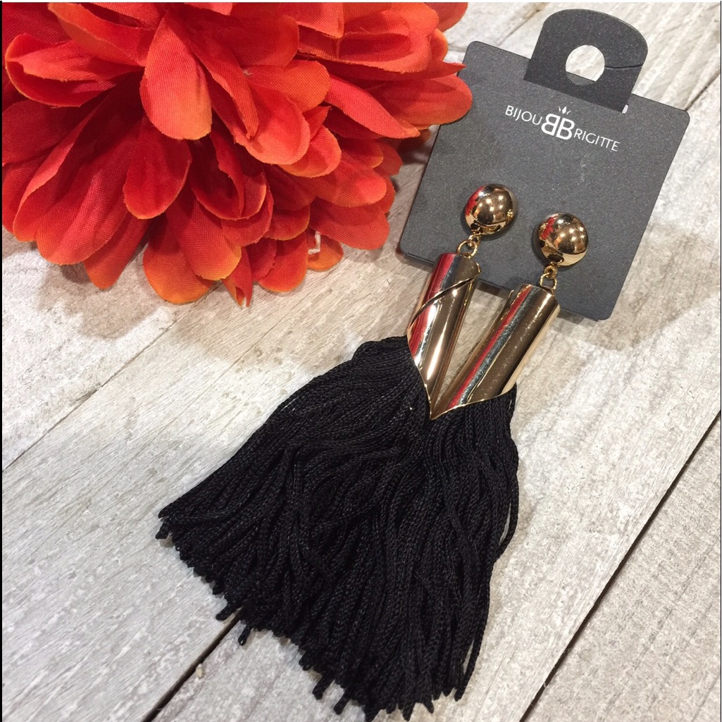 New Bijou Brigitte Rope Tassel Stud Earrings